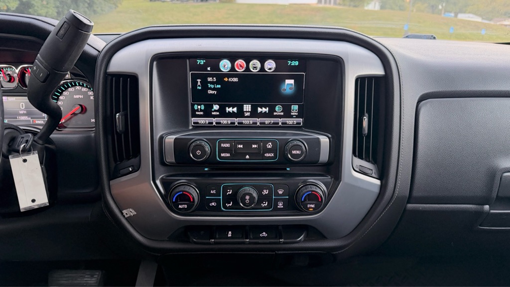 Photo 11 of this GMC SIERRA 1500