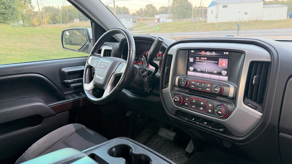 Photo 8 of this GMC SIERRA