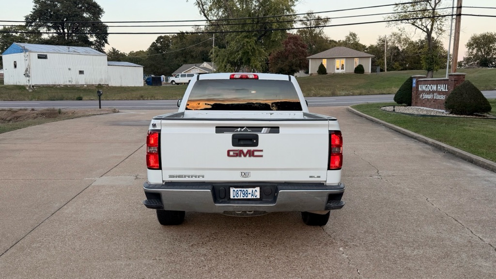 Photo 5 of this GMC SIERRA