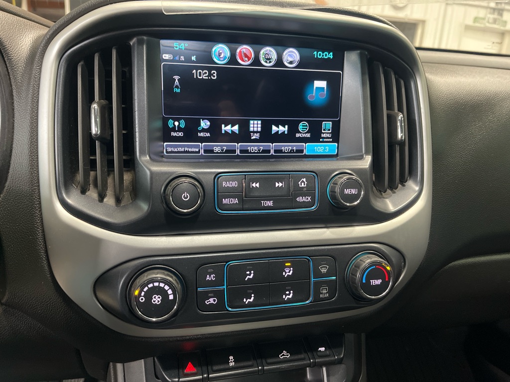 Additional photo of vehicle.