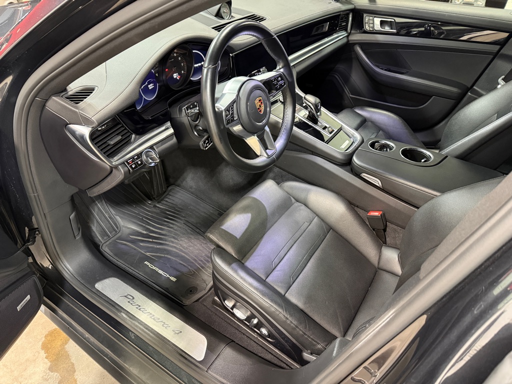 2019 Porsche Panamera Base - Photo 6