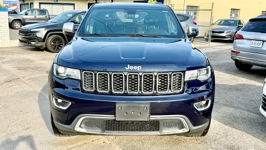 2018 Jeep Grand Cherokee #2