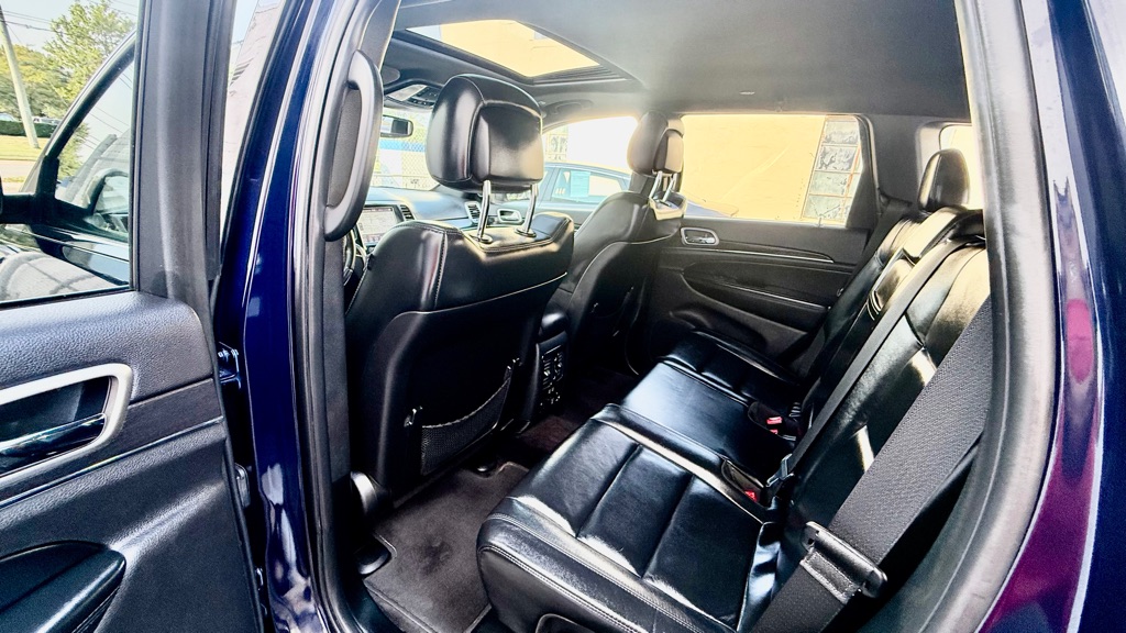 2018 Jeep Grand Cherokee #25