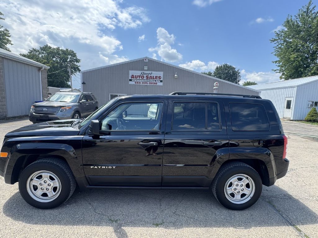 Black 2016 Jeep Patriot SUV / Crossover Front-Wheel Drive 5-Speed Manual