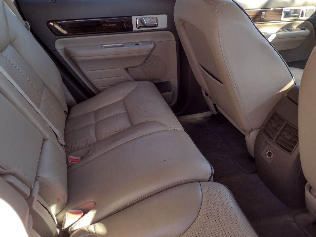 Photo 5 of this LINCOLN MKX