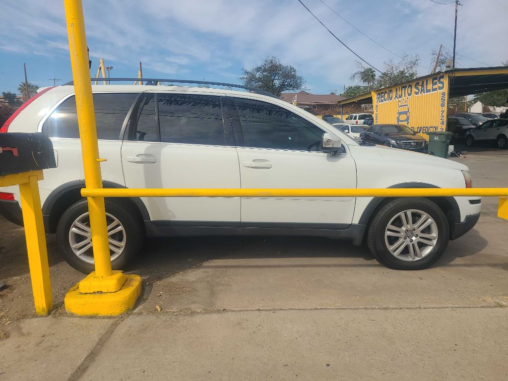 2010 VOLVO XC90