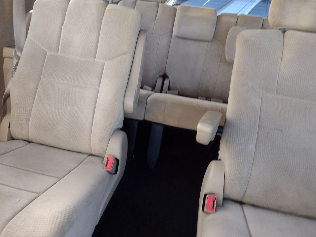 Photo 9 of this DODGE GRAND CARAVAN