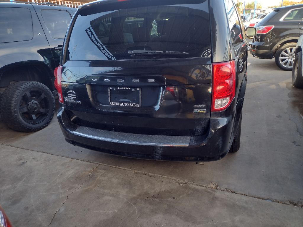 Photo 14 of this DODGE GRAND CARAVAN