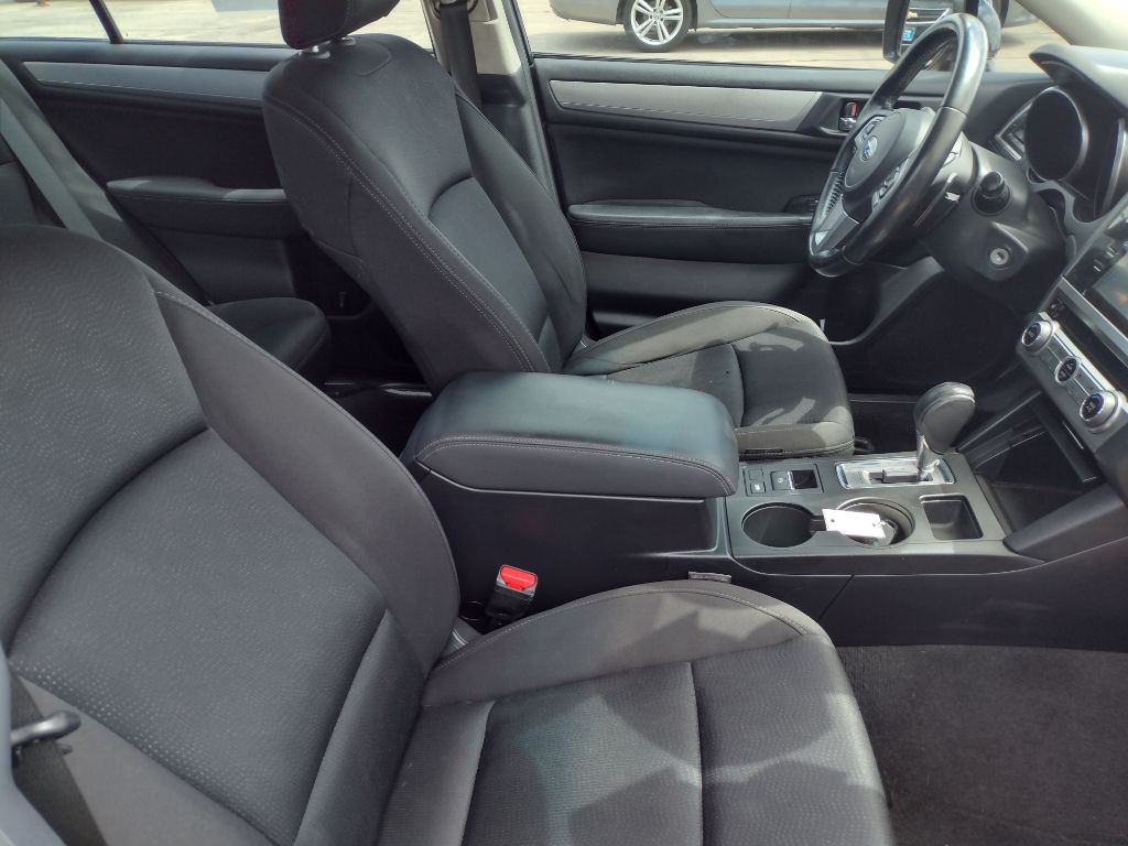 Photo 5 of this SUBARU LEGACY
