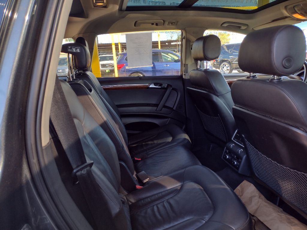 Photo 7 of this AUDI Q7