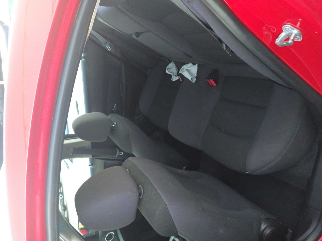 Photo 6 of this CHEVROLET CRUZE