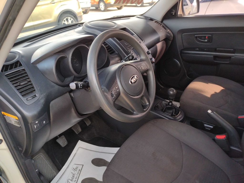 Photo 5 of this KIA SOUL