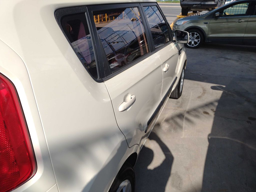 Photo 3 of this KIA SOUL