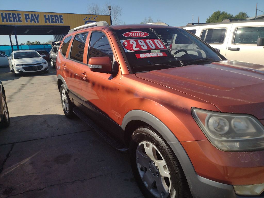 Photo 2 of this KIA BORREGO