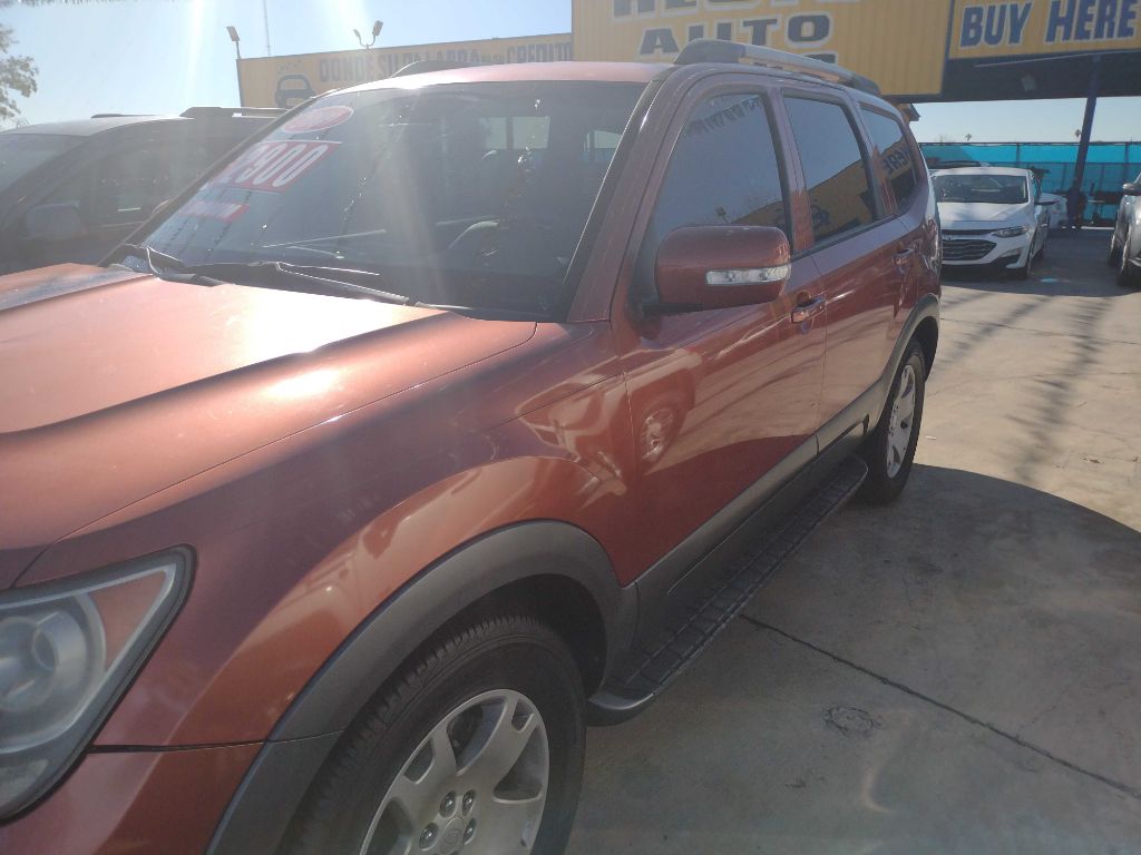 Photo 3 of this KIA BORREGO