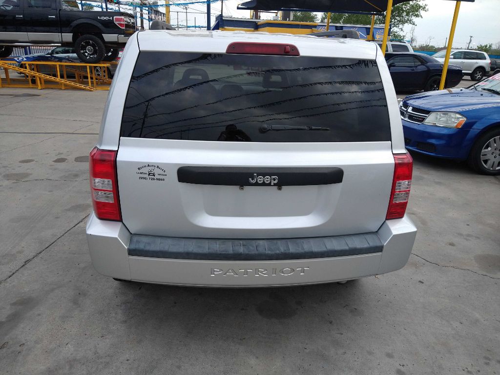 Photo 6 of this JEEP PATRIOT