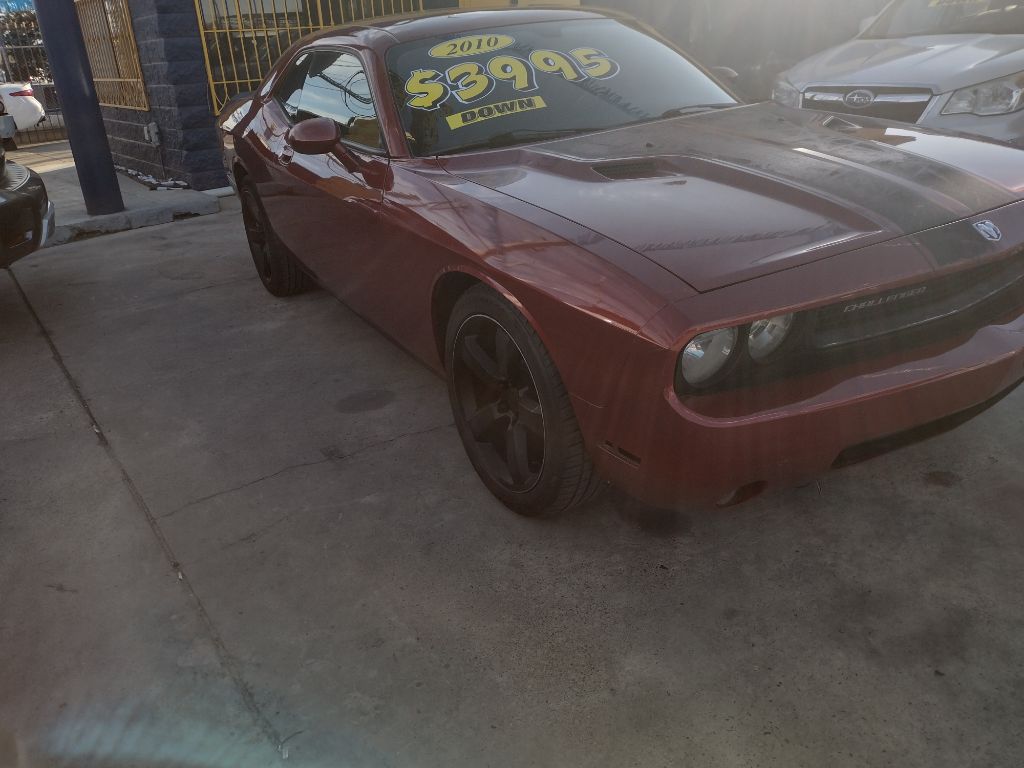 Photo 2 of this DODGE CHALLENGER