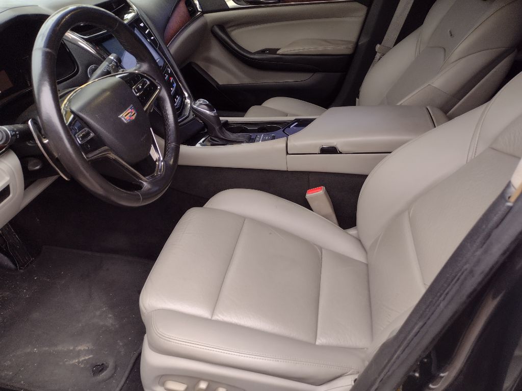 Photo 2 of this CADILLAC CTS