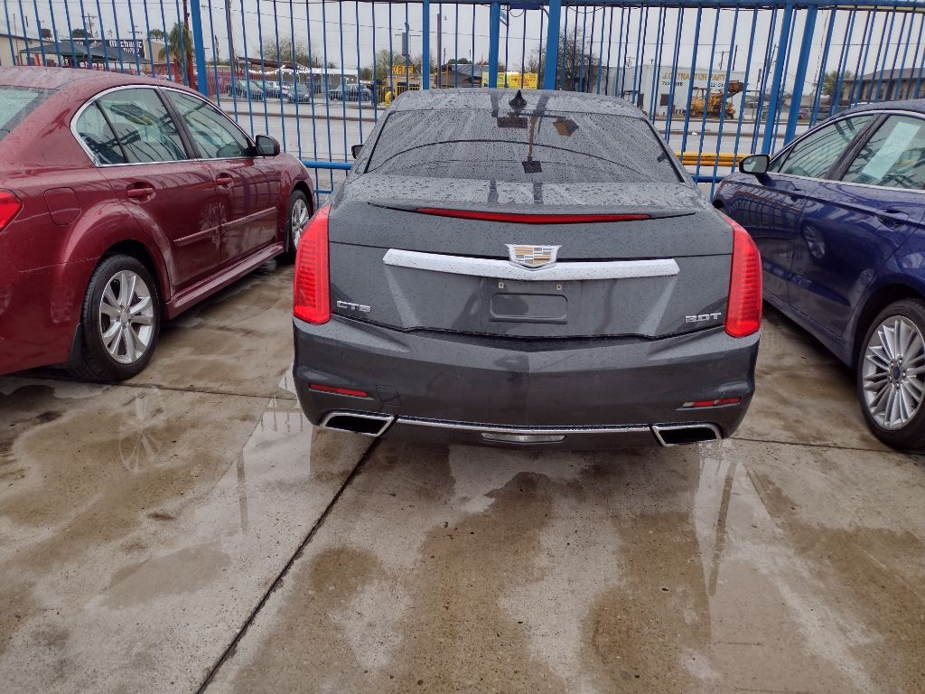 Photo 6 of this CADILLAC CTS