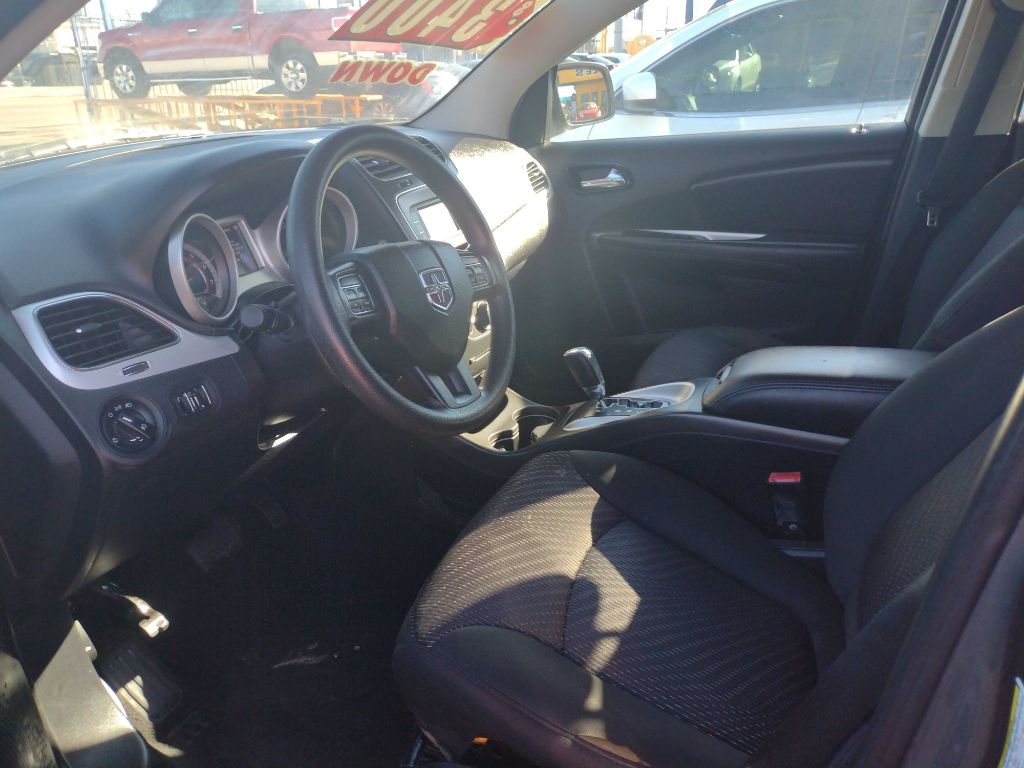 Photo 4 of this DODGE JOURNEY