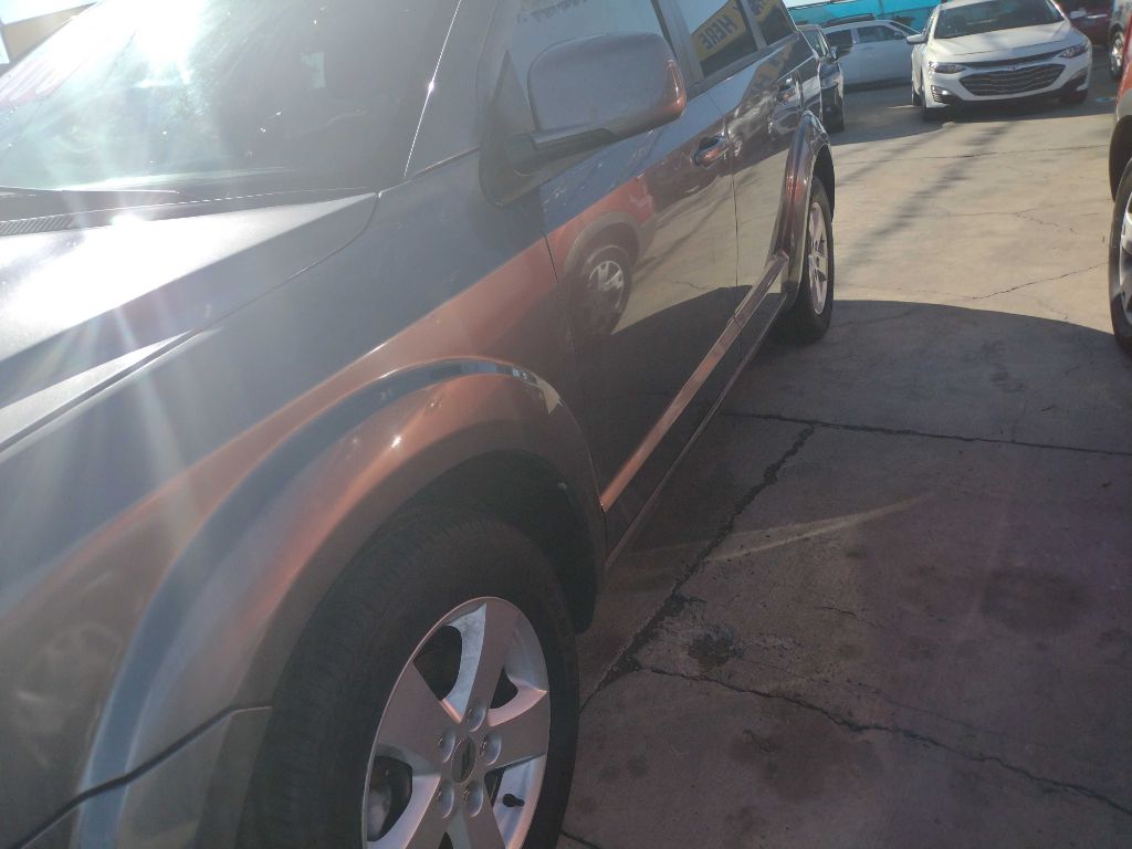 Photo 3 of this DODGE JOURNEY