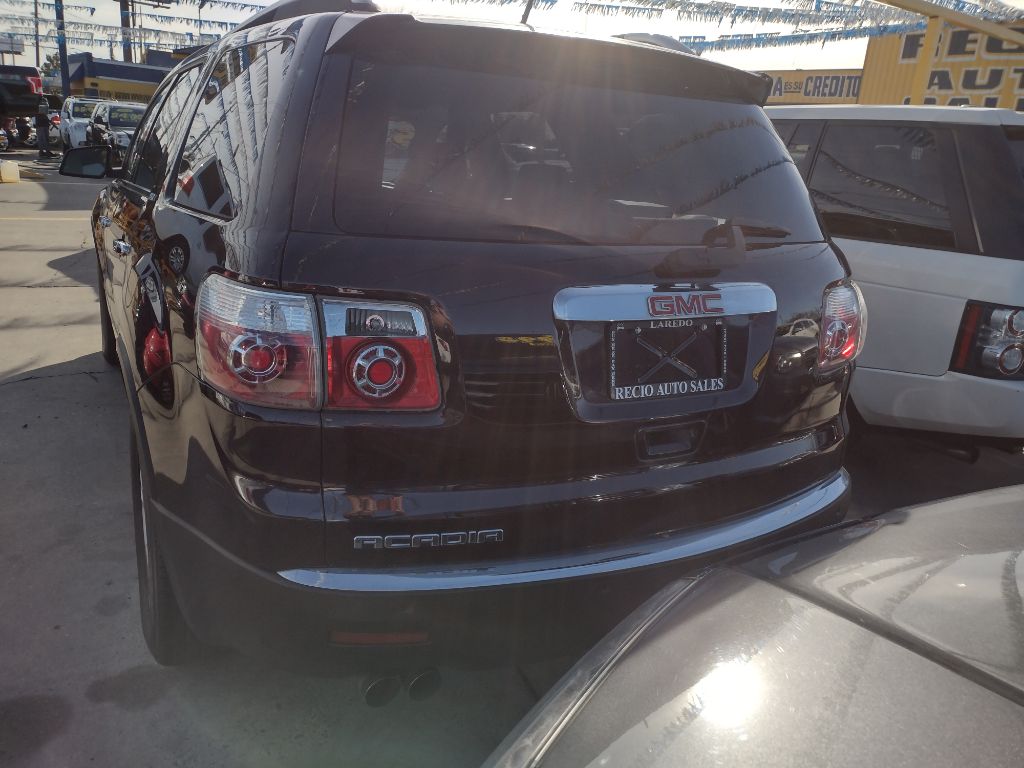 Photo 8 of this GMC ACADIA