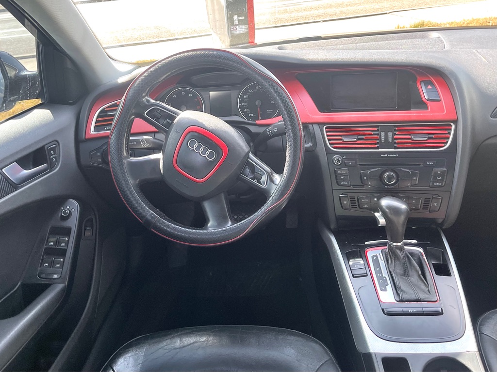 Photo 9 of this AUDI A4