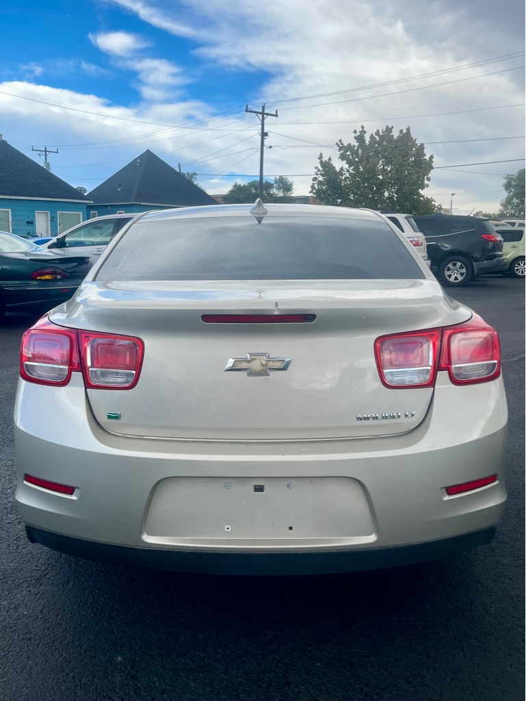 Photo 4 of this CHEVROLET MALIBU LIMITED