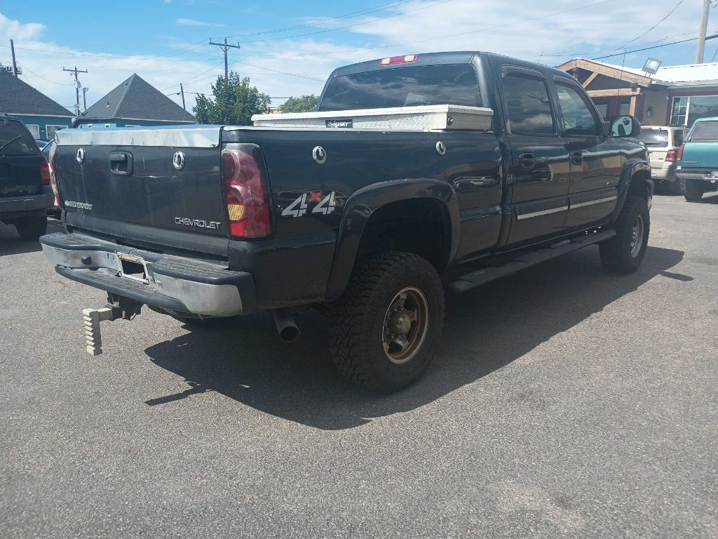 Photo 3 of this CHEVROLET SILVERADO 2500H