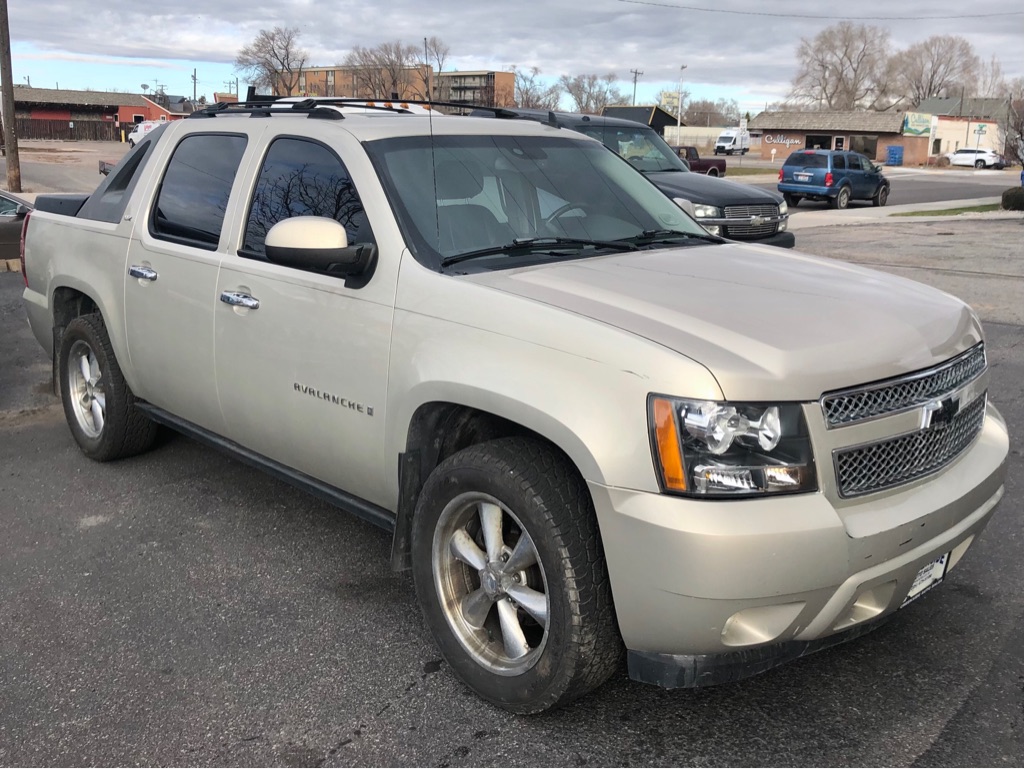 Photo 3 of this CHEVROLET AVALANCHE
