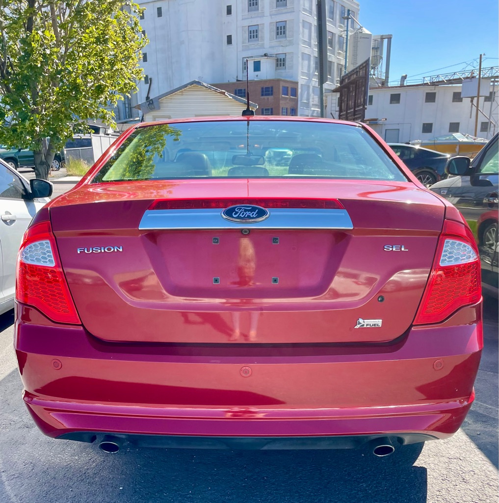 Photo 4 of this FORD FUSION