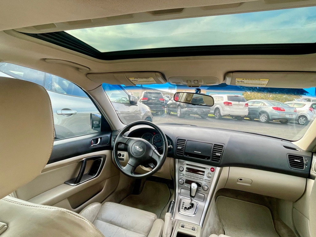 Photo 2 of this SUBARU LEGACY