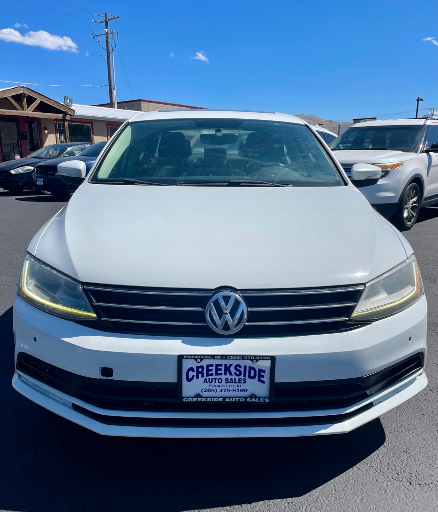 Photo 4 of this VOLKSWAGEN JETTA