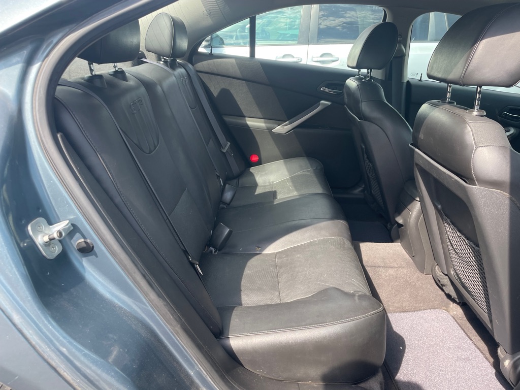 Photo 5 of this PONTIAC G6