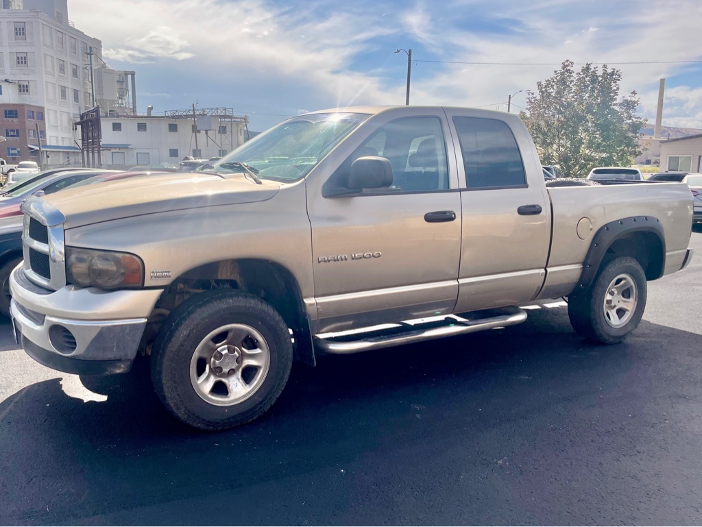 Photo 3 of this DODGE RAM 1500
