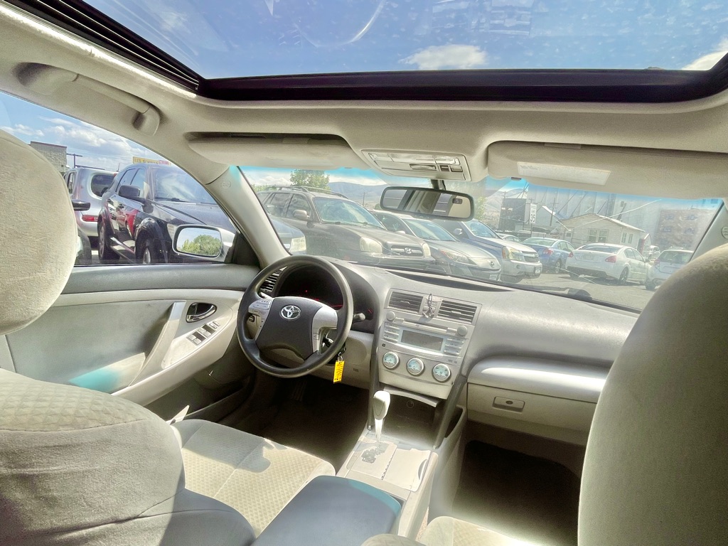 Photo 5 of this TOYOTA CAMRY