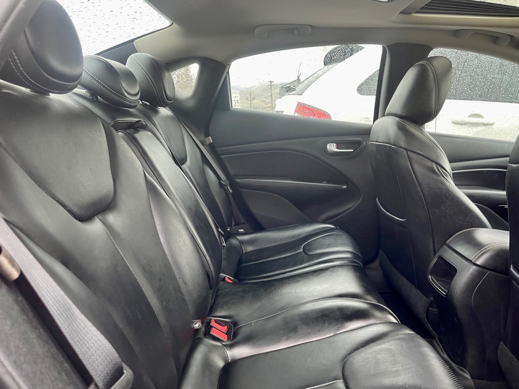Photo 8 of this DODGE DART