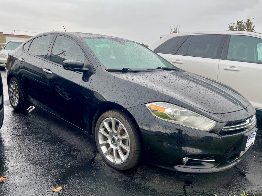 Photo 2 of this DODGE DART