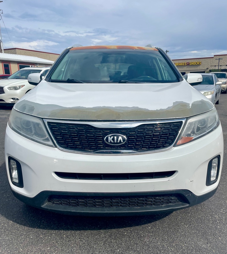 Photo 2 of this KIA SORENTO