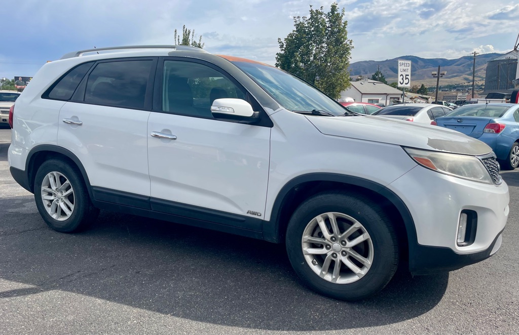 2014 KIA SORENTO