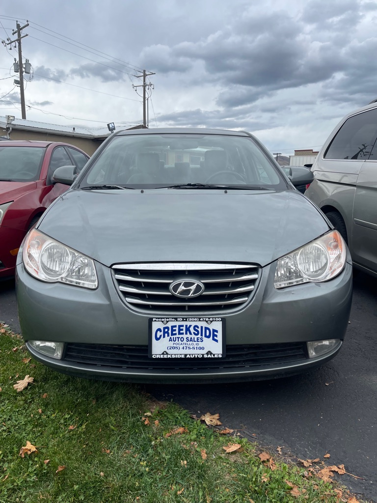 Photo 2 of this HYUNDAI ELANTRA