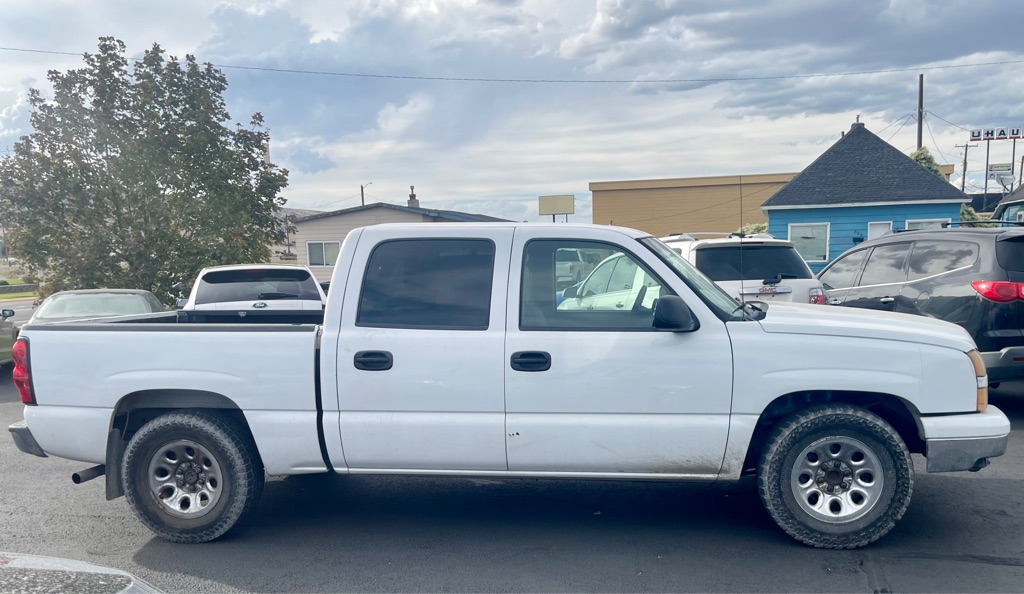Photo 3 of this CHEVROLET SILVERADO 1500