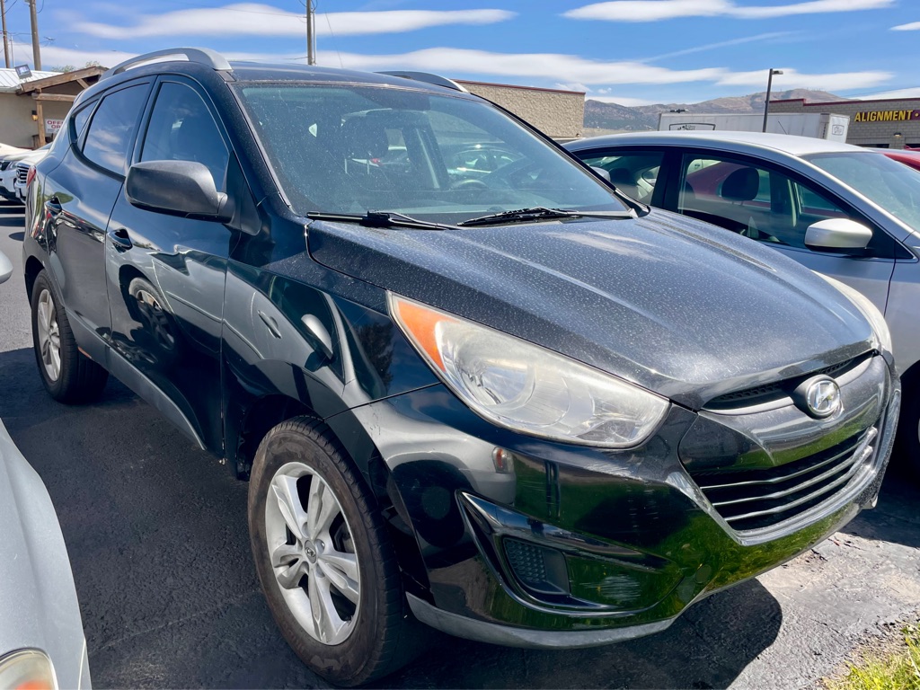 Photo 3 of this HYUNDAI TUCSON