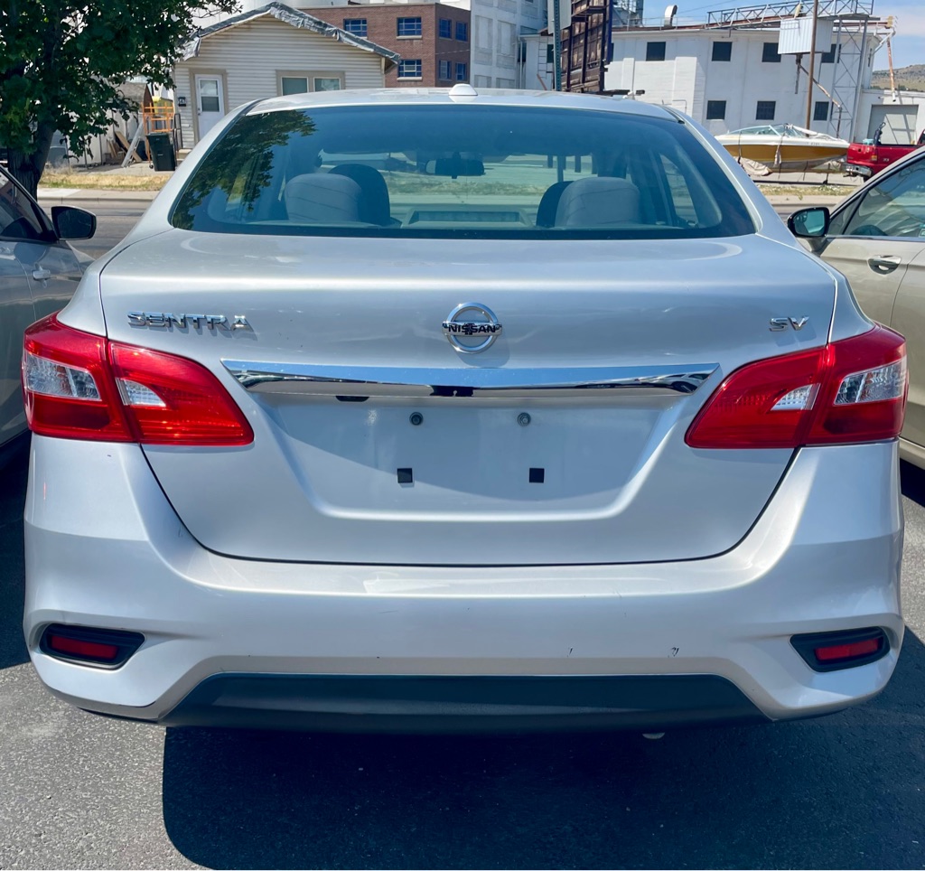 Photo 4 of this NISSAN SENTRA