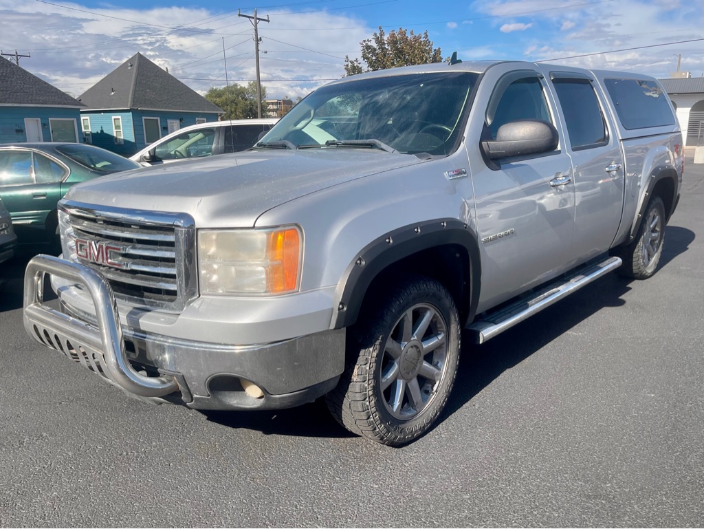 Photo 2 of this GMC SIERRA 1500