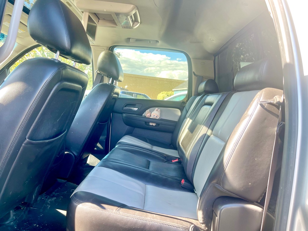 Photo 12 of this GMC SIERRA 1500