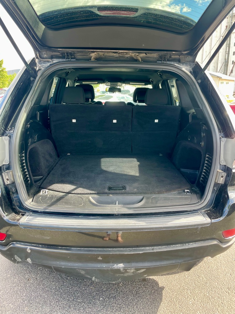 Photo 5 of this JEEP GRAND CHEROKEE