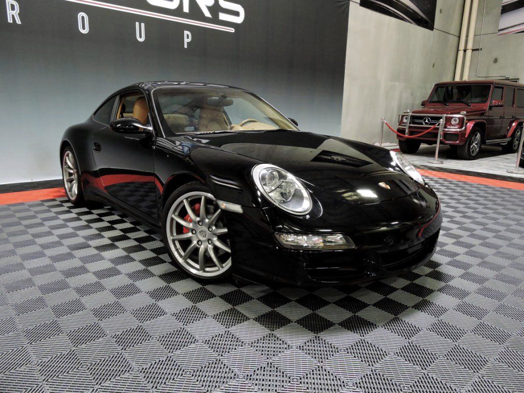 Photo 13 of this PORSCHE 911 CARRERA 4S