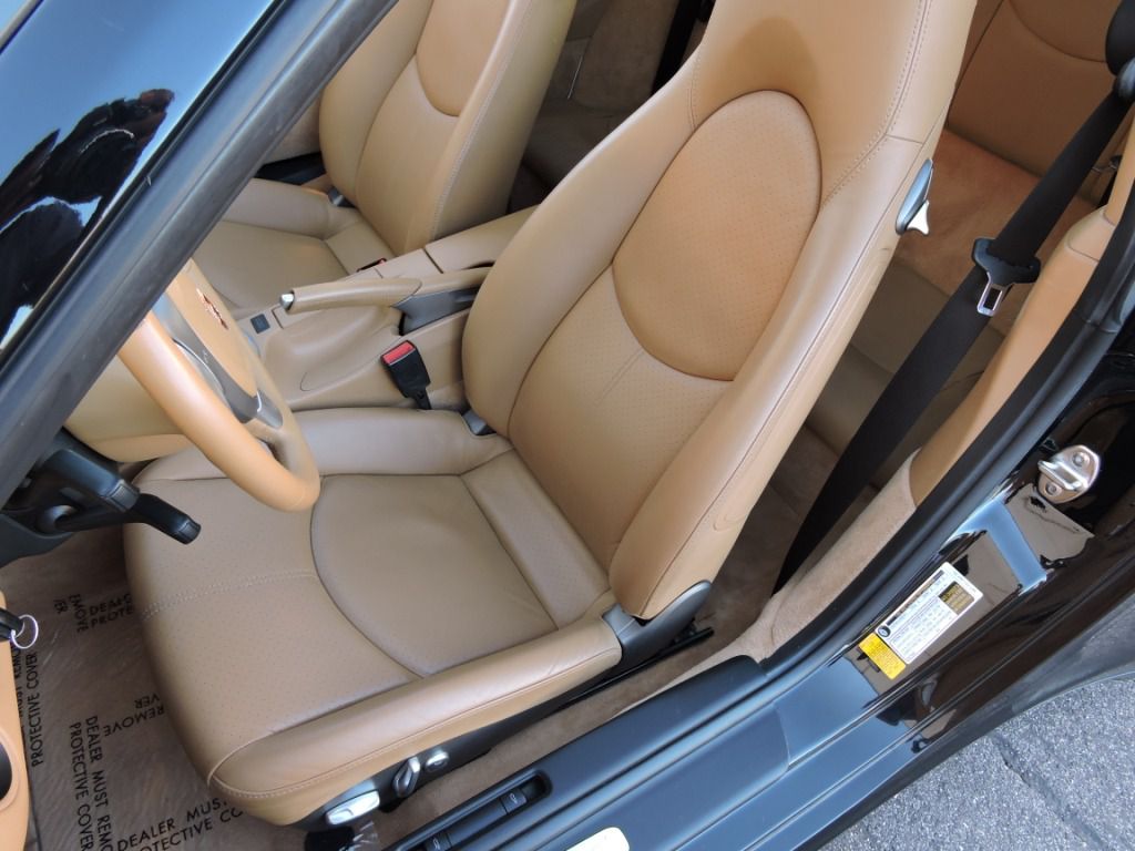 Photo 21 of this PORSCHE 911 CARRERA 4S