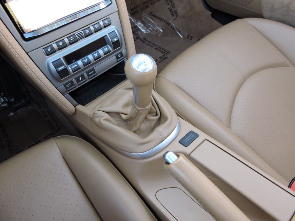 Photo 42 of this PORSCHE 911 CARRERA 4S